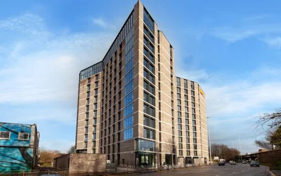Dairenin tamamı Ikamet yerinde konumu 221 New City Rd, Glasgow G4 9BB, United Kingdom, 11 31 görüntüsü