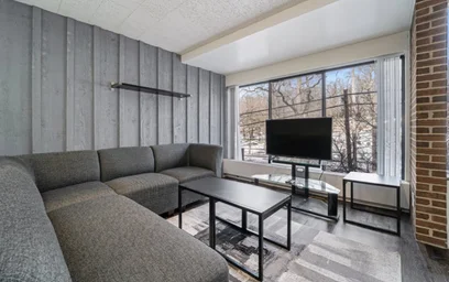 Logement de 2 chambres à {area}