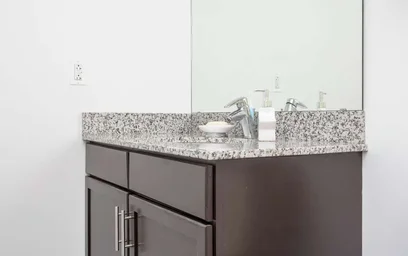 Apartamento inteiro em residência em 929 N Wolfe St, Baltimore, MD, 21205, US, imagem 12 de 49