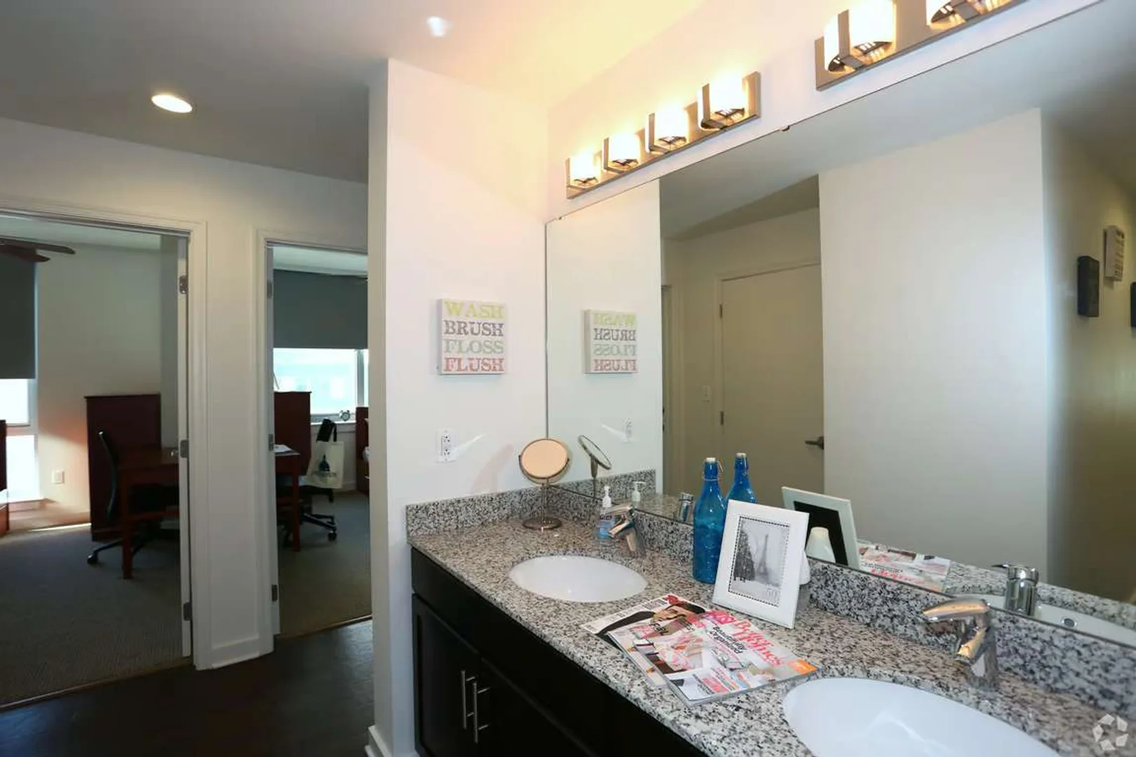 929 N Wolfe St, Baltimore, MD, 21205, US 