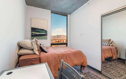 Modern and bright flat in {area}
