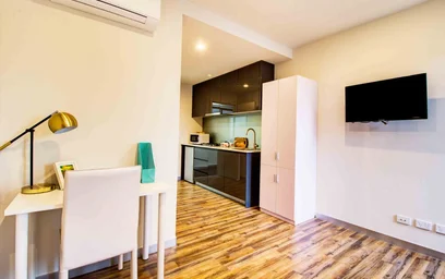 Appartamento intero in residence in 5 Dudley St, Caulfield East VIC 3145, Australia, immagine 3 di 12