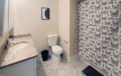 Alojamento com 3 quartos em {area}
