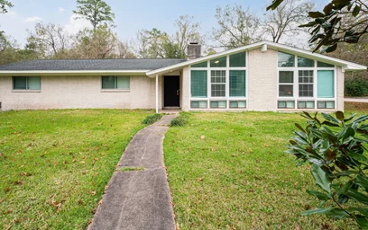 Entire apartment in residence at Street, TX, Houston, United States, 77013, image 7 of 14