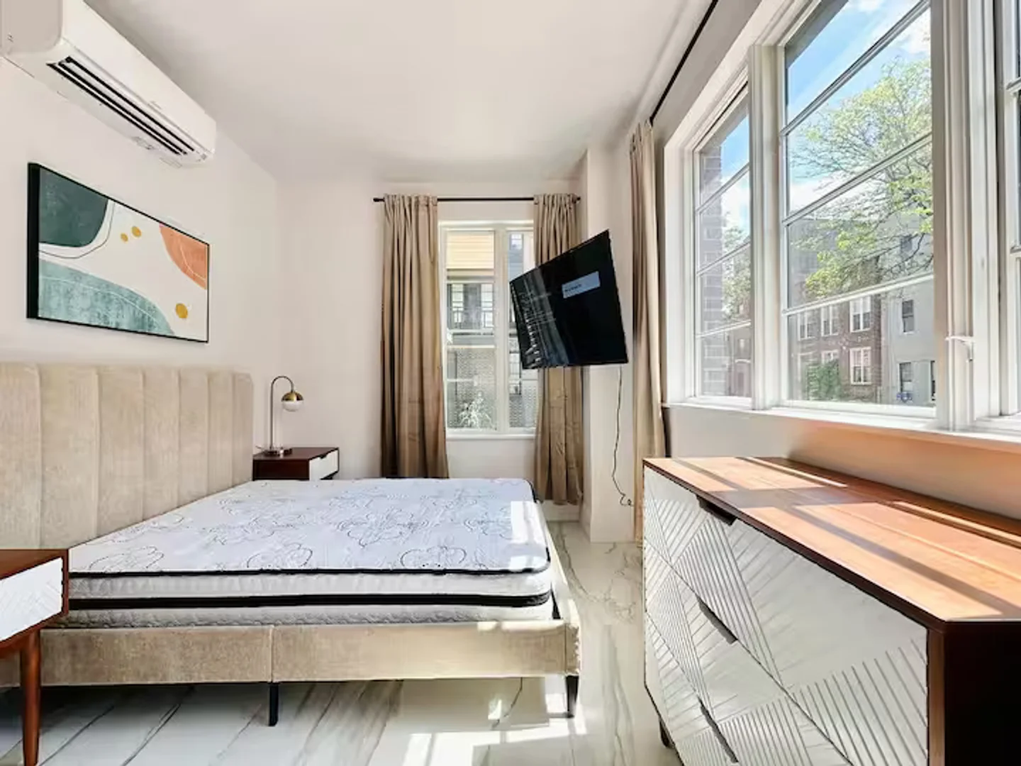 987 Willoughby Avenue,  1A, Bushwick, Brooklyn, NY, 11221