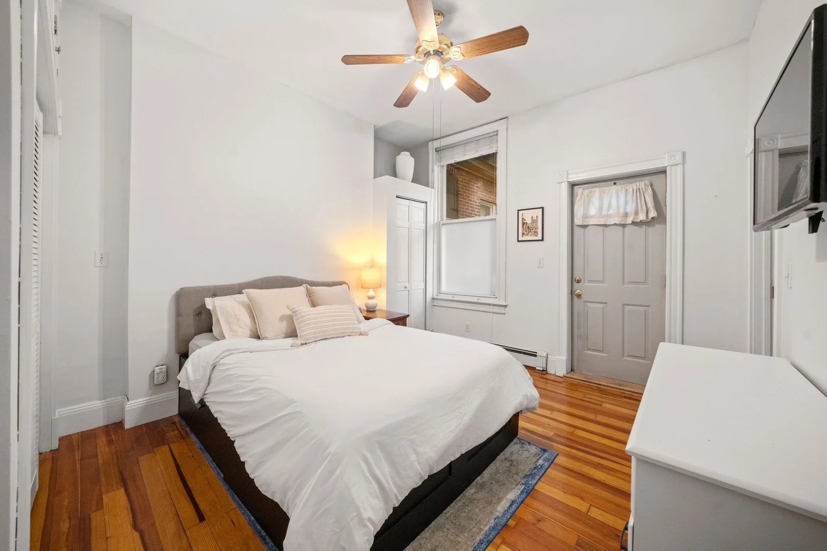 805, East 4th St., Unit 1, South Boston, Boston, MA, 02127