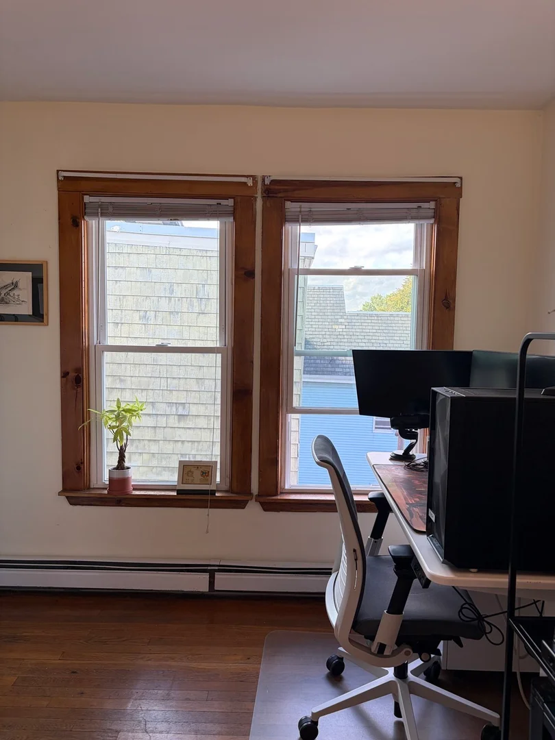 464, Somerville Ave., Unit 5, Union Square, Somerville, MA, 02143