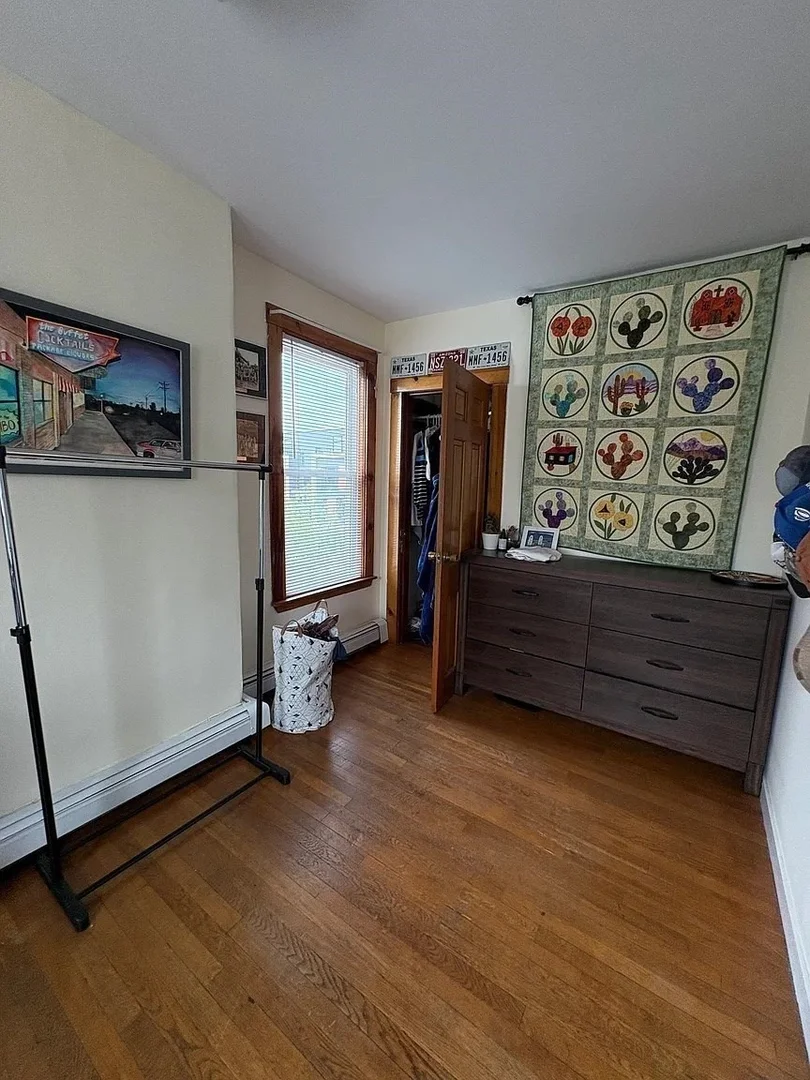 464, Somerville Ave., Unit 5, Union Square, Somerville, MA, 02143