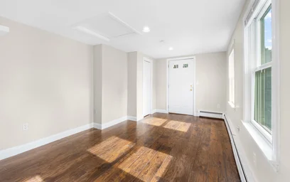 Logement entier en résidence à 31, Soley St., Unit 2, Charlestown, Boston, MA, 02129, image 11 de 16