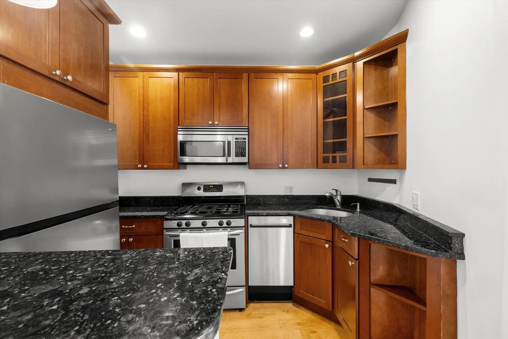 18, Emerson St., Unit 1, South Boston, Boston, MA, 02127