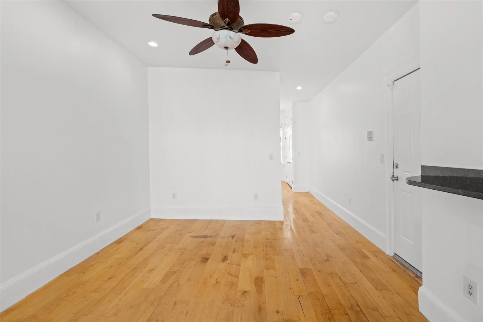 18, Emerson St., Unit 1, South Boston, Boston, MA, 02127