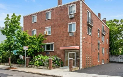 Logement entier en résidence à 135, Inman St., Unit 12a, Inman Square, Cambridge, MA, 02139, image 11 de 15