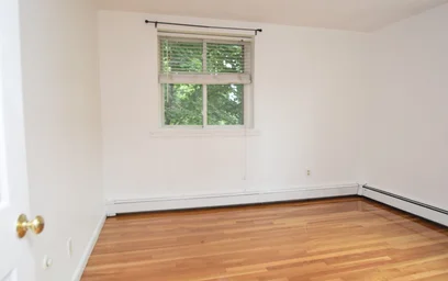 Logement entier en résidence à 135, Inman St., Unit 12a, Inman Square, Cambridge, MA, 02139, image 13 de 15
