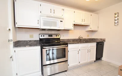 Logement entier en résidence à 135, Inman St., Unit 12a, Inman Square, Cambridge, MA, 02139, image 15 de 15