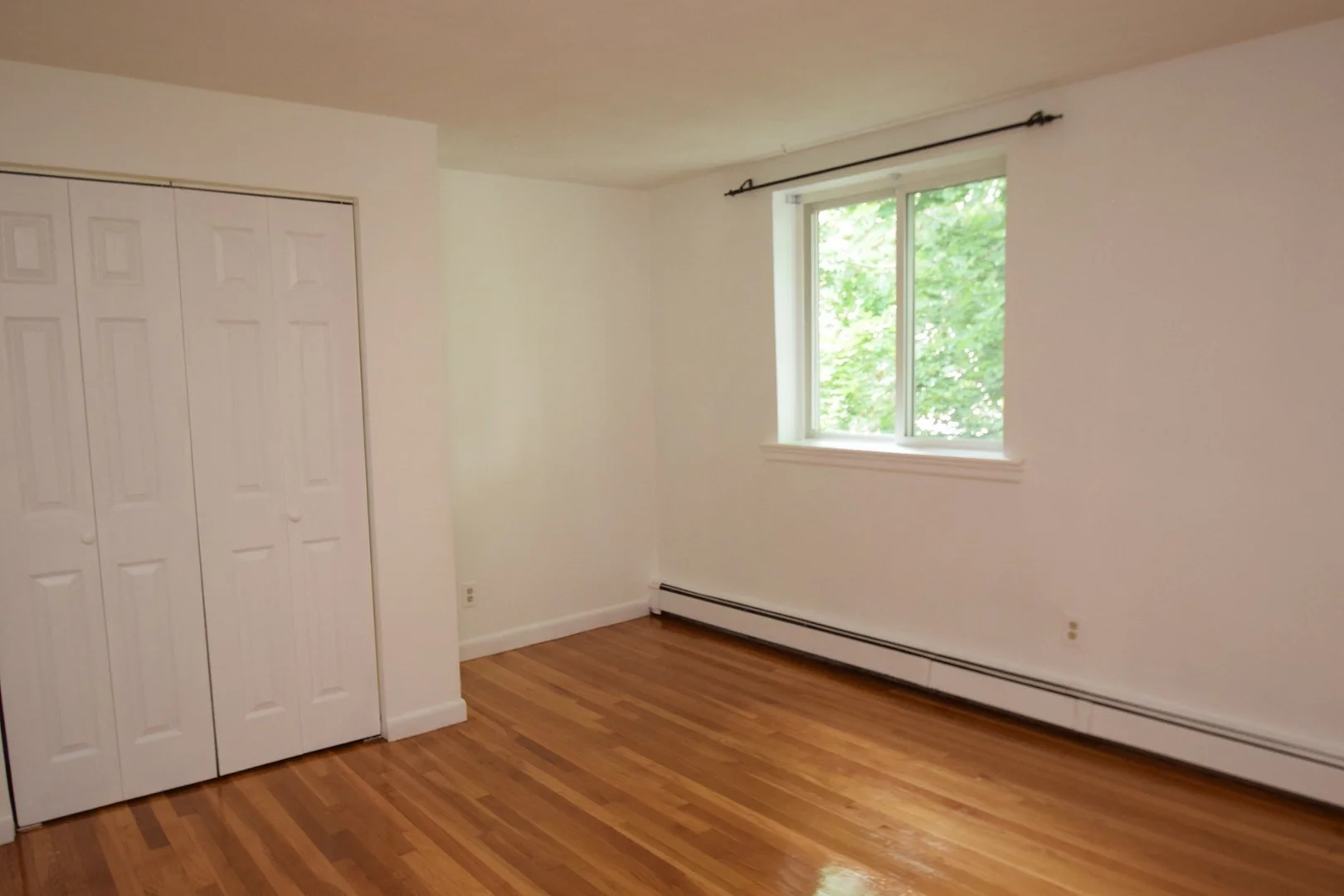 135, Inman St., Unit 12a, Inman Square, Cambridge, MA, 02139