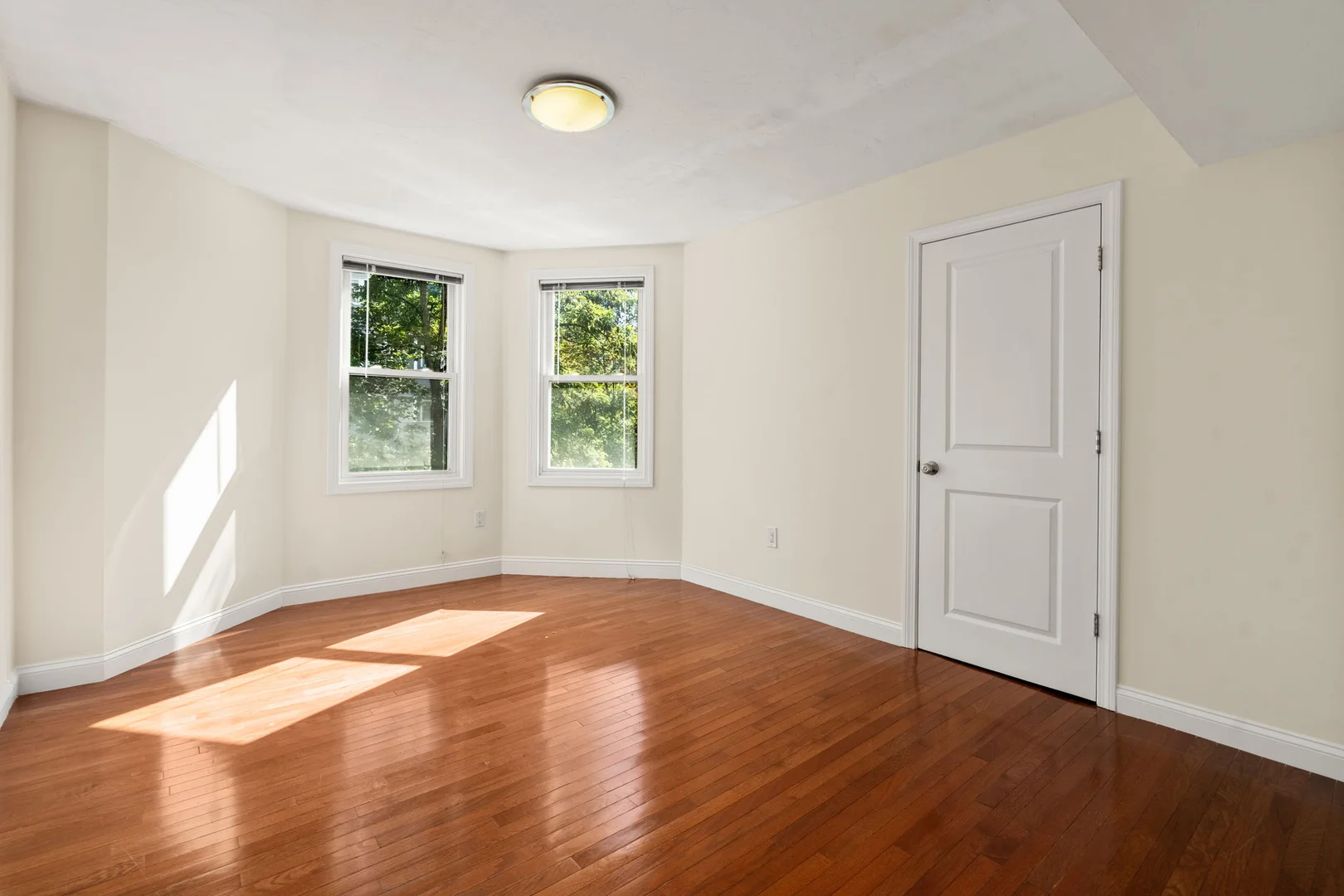 93, Kilsyth Rd., Unit Room, Brighton, Boston, MA, 02135