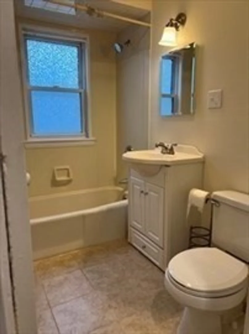 59-61, Beechcroft St., Unit 2, Brighton, Boston, MA, 02135