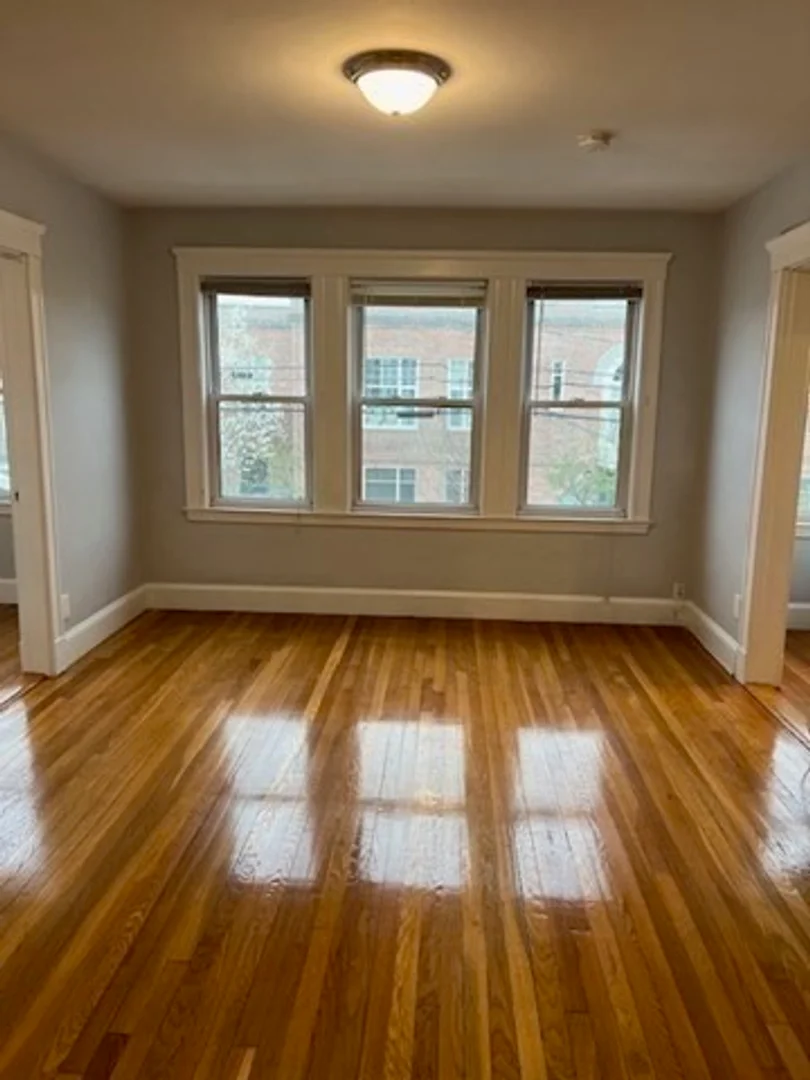 59-61, Beechcroft St., Unit 2, Brighton, Boston, MA, 02135