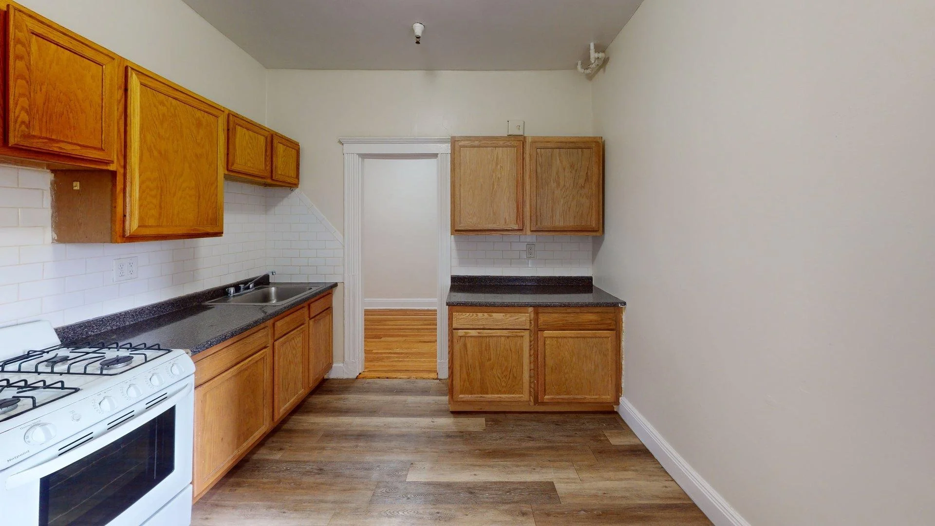 1810, Commonwealth Ave., Unit 12A, Brighton, Boston, MA, 02135