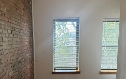 Logement situé dans le centre de {area}