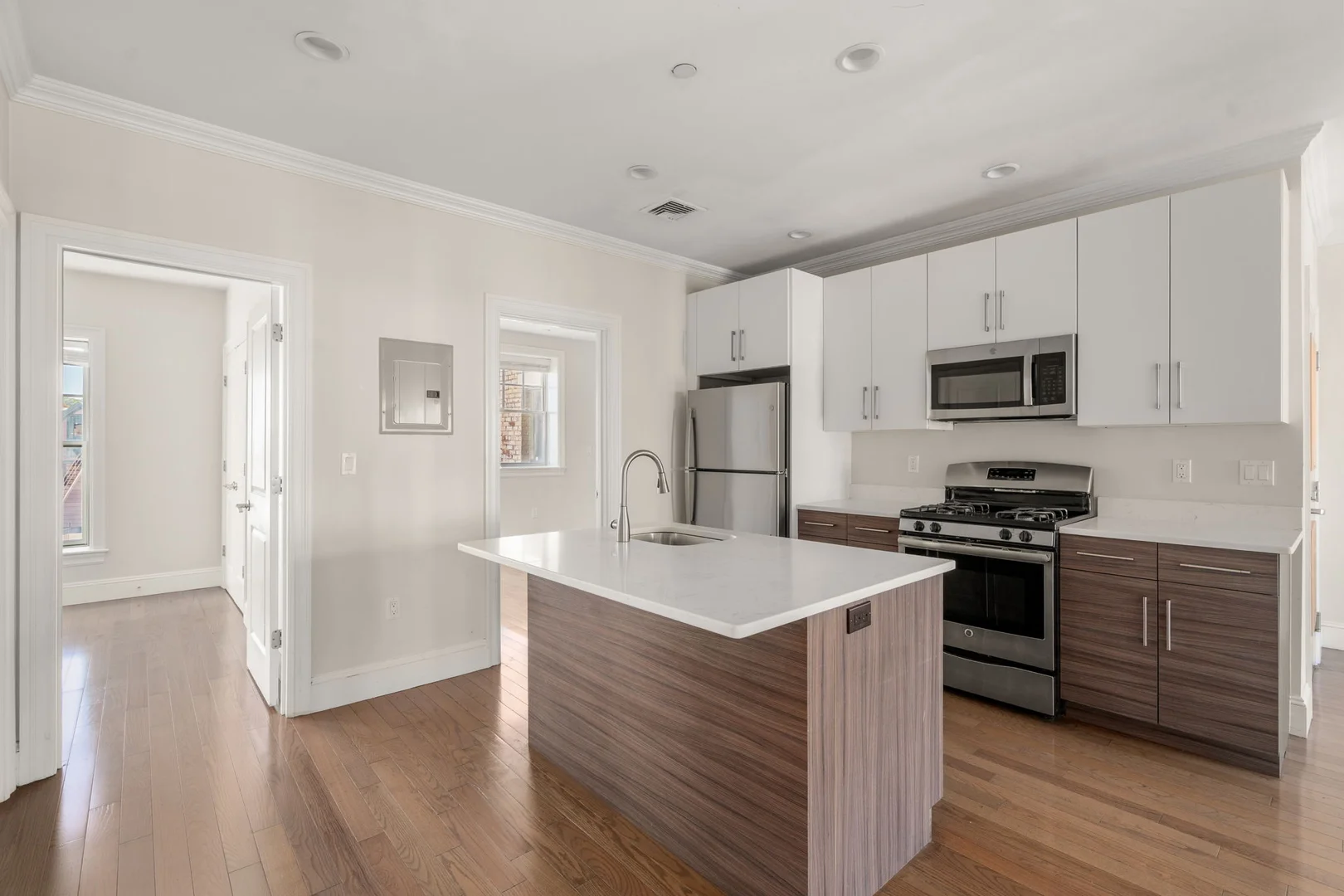 16, Harvard Ter., Unit Room 7, Allston, Boston, MA, 02134