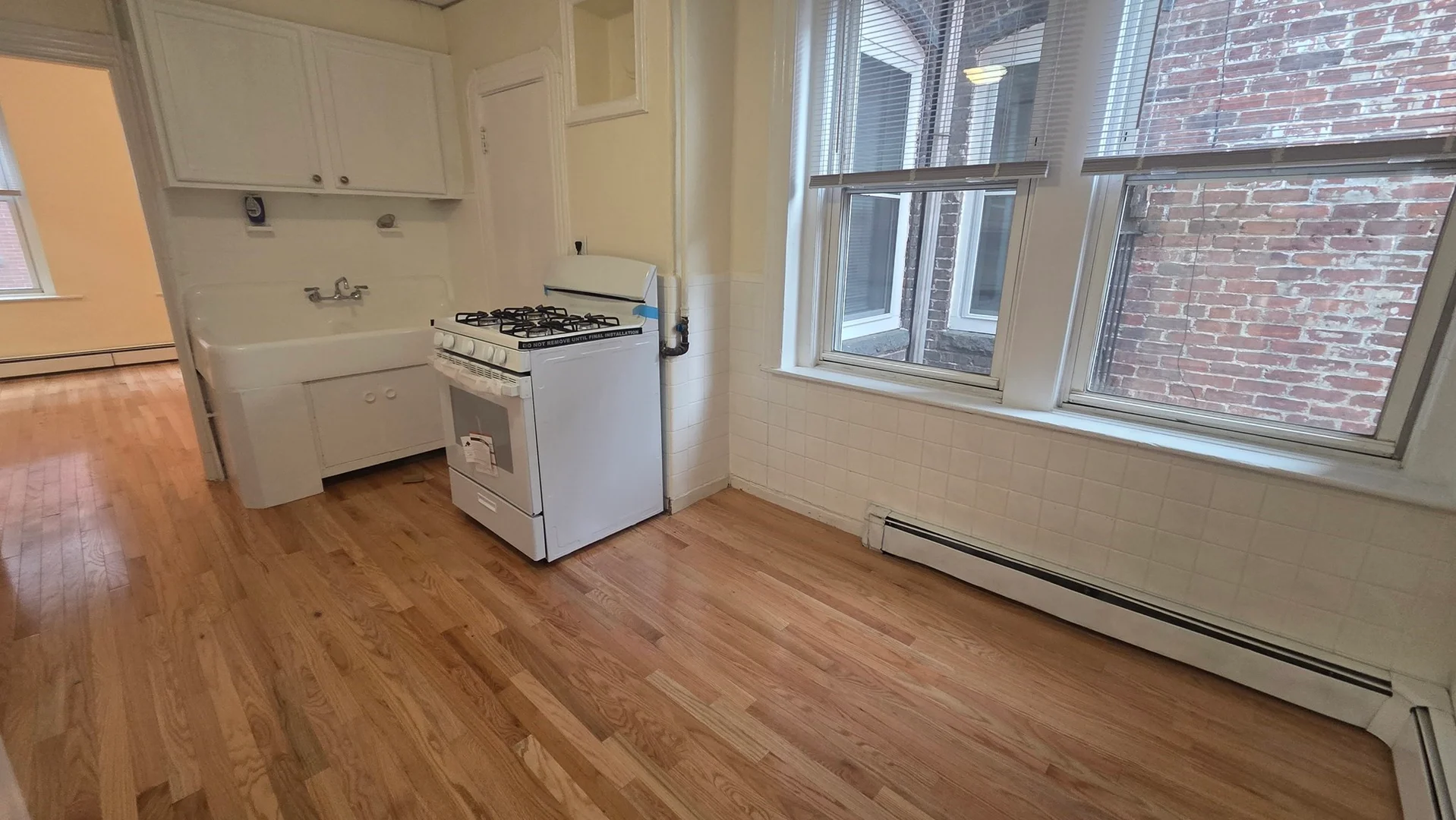 6, Unity St., Unit 2, North End, Boston, MA, 02113