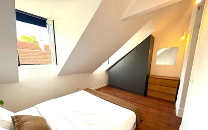 Apartamento inteiro em Rua da Indústria, imagem 2 de 15