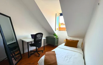 Apartamento inteiro em Rua da Indústria, imagem 13 de 15