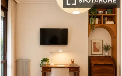 Habitación privada en Via Umberto Saba, imagen 15 de 19