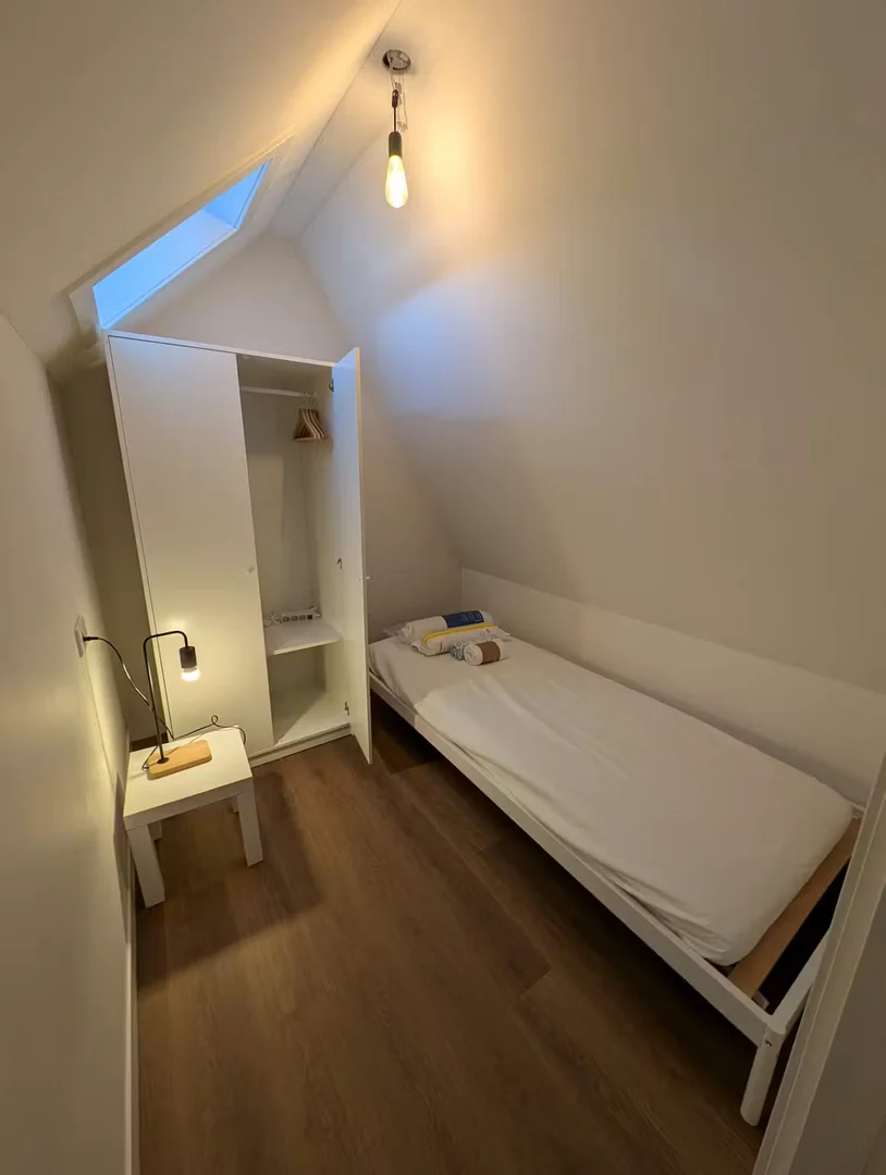Van Tuyll van Serooskerkenweg, Amsterdam-Zuid