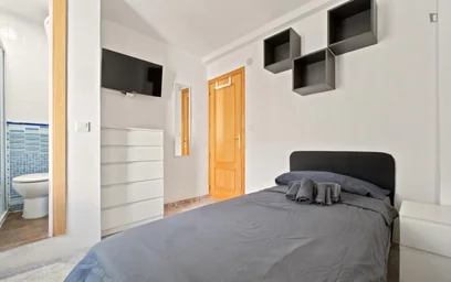 Privatzimmer in der Av. de las Ciudades, bild 6 von 16
