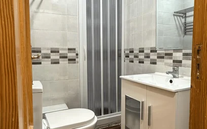 Privatzimmer in der Av. de las Ciudades, bild 13 von 16