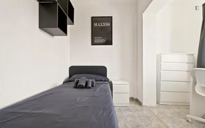 Privatzimmer in der Av. de las Ciudades, bild 2 von 16