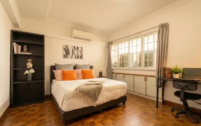 Günstiges Privatzimmer in {area}