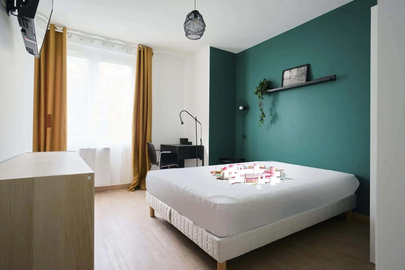 Quarto de estudante económico com localização conveniente em 