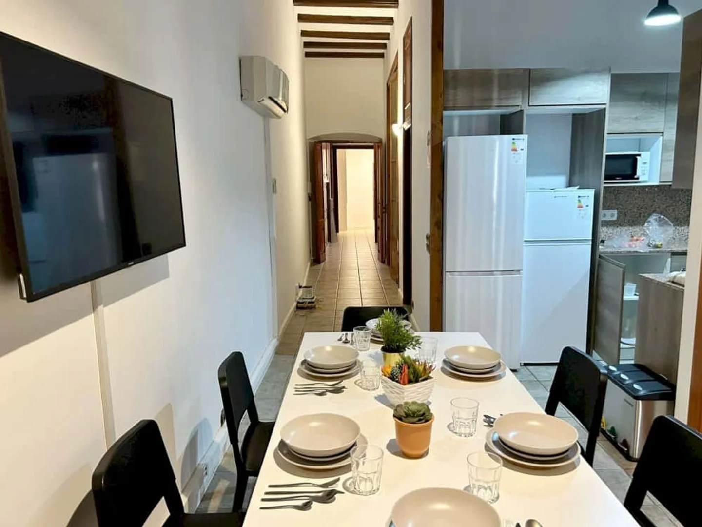 Budget-friendly student room close to campus in 