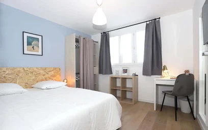 Alquiler de habitaciones por meses en {area}