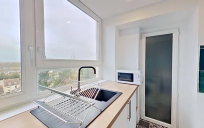 Chambre privée à Angle de la rue d auge et de la, 7 Rue Sainte-Paix, 14000 Caen, France, image 13 de 26