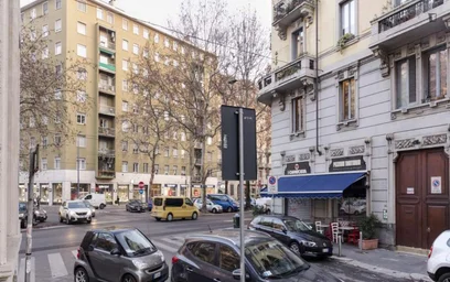 Entire apartment at Via Perugino, image 28 of 29