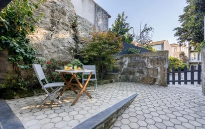 Appartamento intero in Rua de Dom Manuel II, immagine 22 di 35