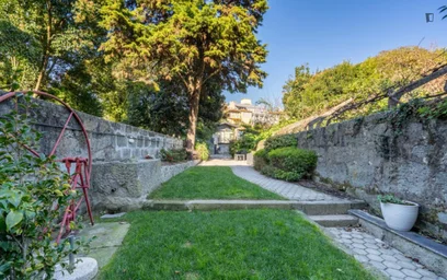 Appartamento intero in Rua de Dom Manuel II, immagine 24 di 35