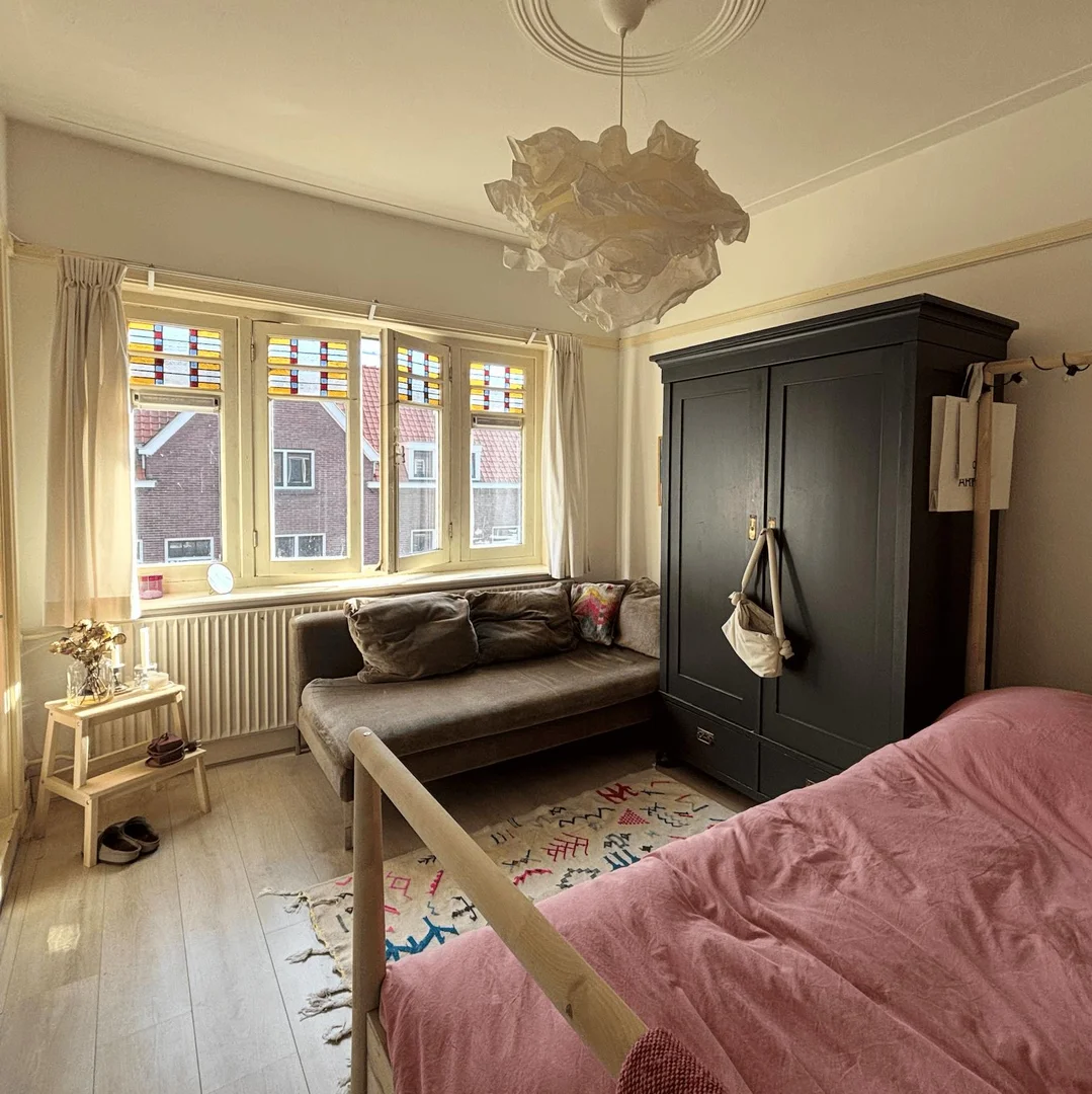Habitación para estudiantes en  con modernas comodidades