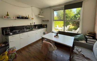 Privatzimmer in der Pieter Langendijkstraat, bild 5 von 7