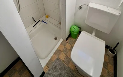 Gesamte Unterkunft in der Nikolaus-Groß-Straße, bild 7 von 7
