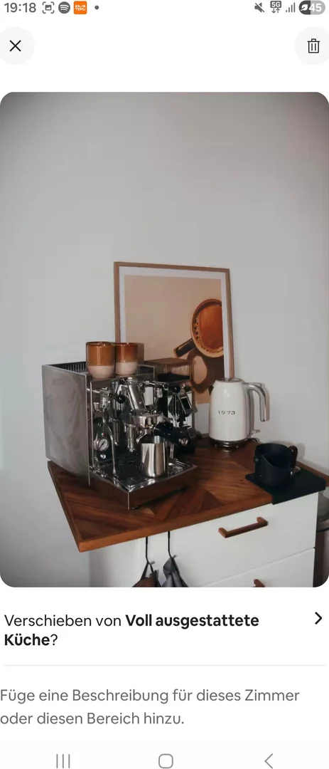 Quarto para alugar em apartamento de estudantes em , totalmente mobilado