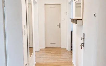Entire apartment at Bretzenheimer Straße, image 5 of 14