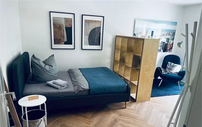 Quarto privado em Kettenhofweg, imagem 1 de 44