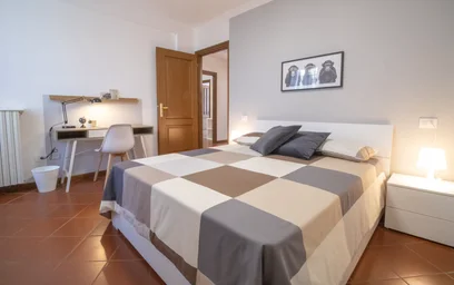 Dairenin tamamı konumu Via Trieste, 1 10 görüntüsü