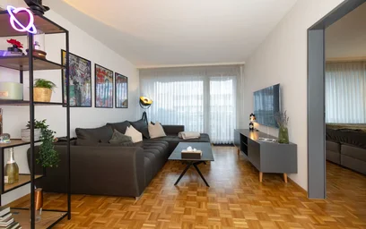 Dairenin tamamı konumu Baslerstrasse, Kreis 9, 4 10 görüntüsü