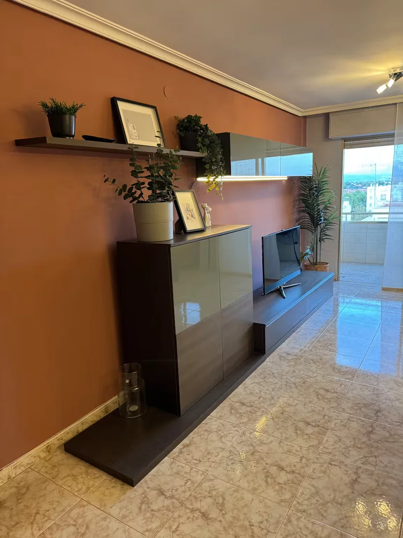 Habitación para estudiantes en  con área de estudio y facilidades compartidas